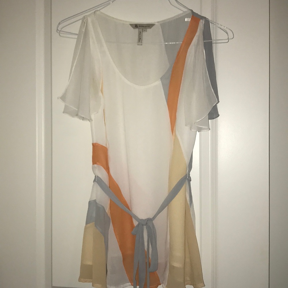 Flowy summery top